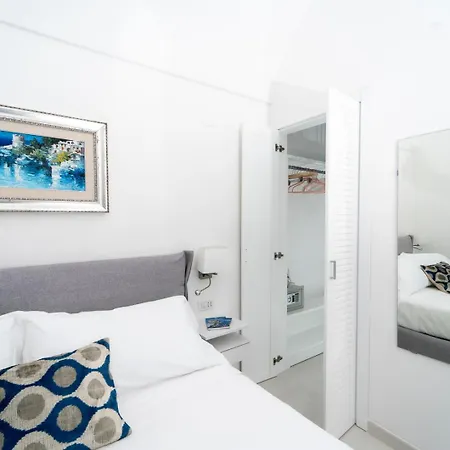 Apartment A 10 Passi Capri